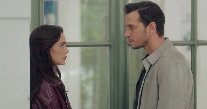 Sen farklıydın 
#Mükhet/#kiskanmak