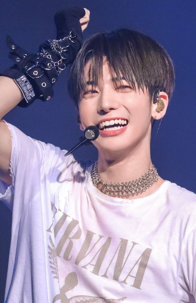 きみの🦷は世界一可愛い

#2025MAMAVOTE
#TOMORROWXTOGETHER