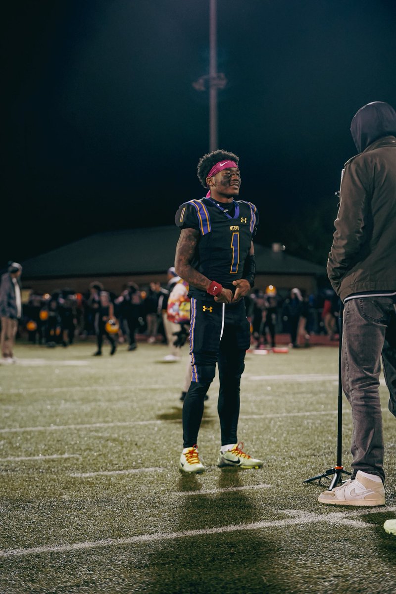 Just been informed my stats 

*Only 7 Games*
-763 receiving  yards
-1000+ all purpose yards 
-35 receptions
-14 touchdowns
-3 picks (2 pick six)
- 8-1 record
- #1 Team in Baltimore/ City Champs