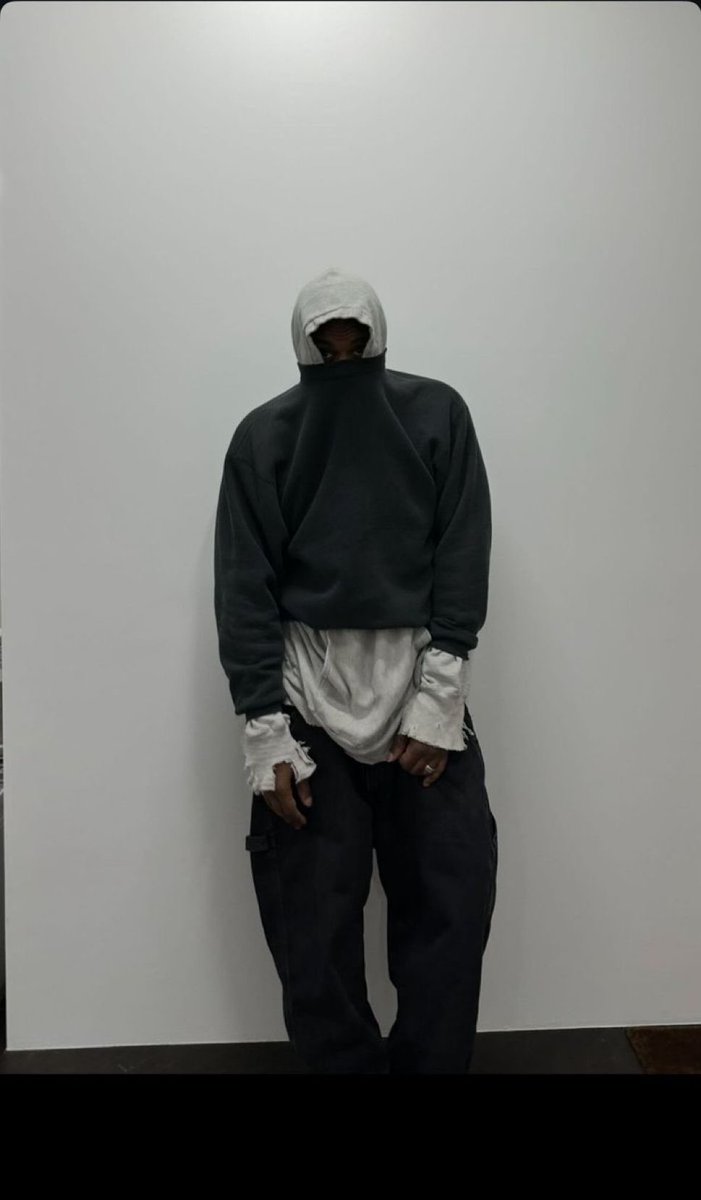 Fa•Del tweet media