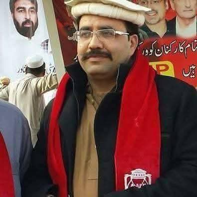 پشاور میں عوامی نیشنل پارٹی کے سینئر رہنما اور سابق بلدیاتی ناظم اول خان نامعلوم افراد کی فائرنگ سے قتل