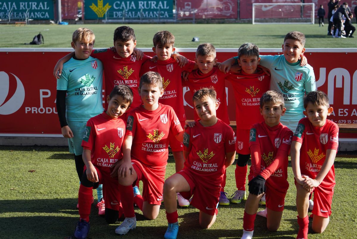 🔴⚪ #AcademiaUDSM 

Jornada 6 -

Benjamín C UDSM 3-4 <a href="/BaseUDS/">Base Salamanca UDS</a> 

⚽ Dani
⚽️ Noé
⚽️ Itzan  

#OrgulloUDSM | #LaboreVictoriam
