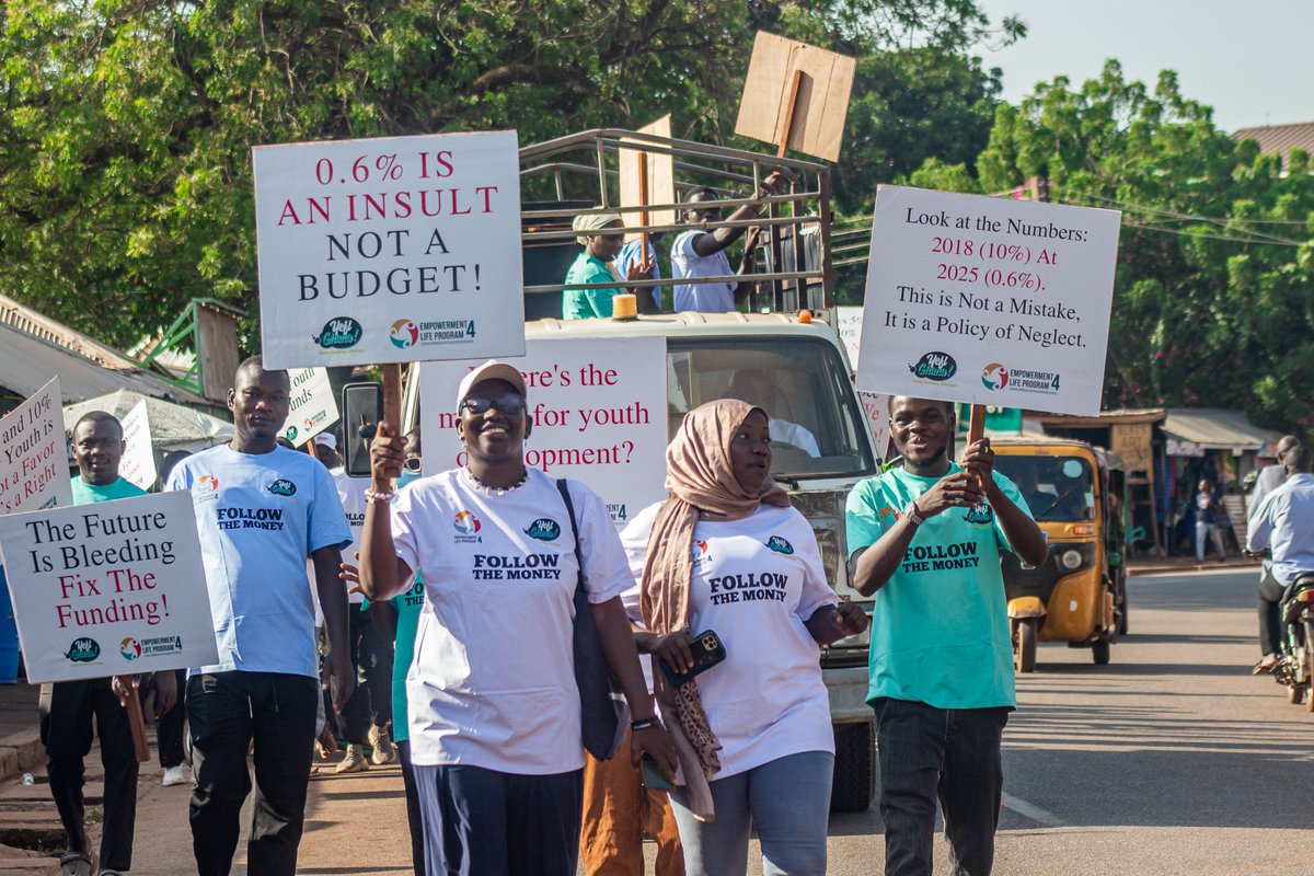 Read the messages on the placards <a href="/JDMahama/">John Dramani Mahama</a> <a href="/nyaofficialgh/">National Youth Authority Ghana</a> <a href="/CDDGha/">CDD-Ghana</a> 
The #youth of Ghana deserve better. 
#followthemoney
#fundtheyouthpolicy
#2026budget