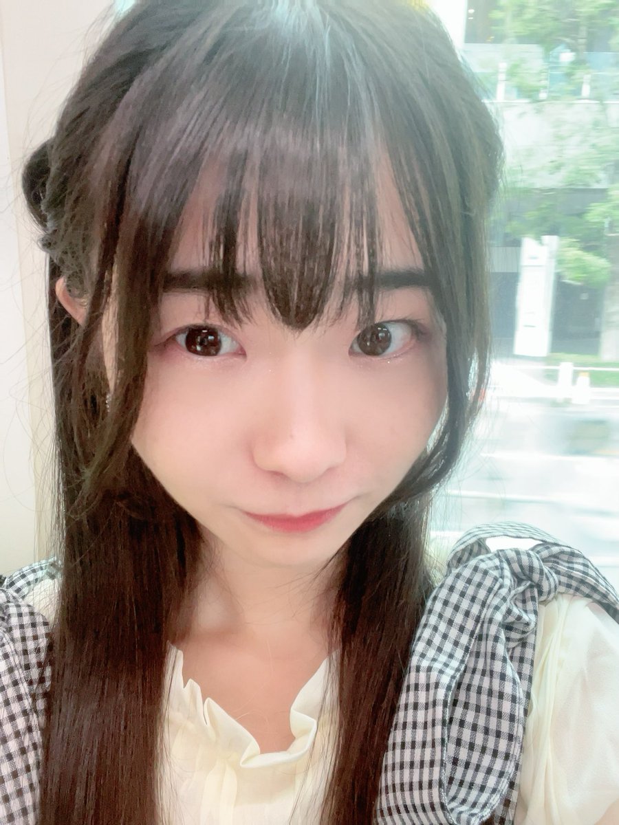 chihoAchiho's tweet image. おつやほ🌙
夜はすっかり寒くなってきたね〜
今日がX登録して9年なんだって！

みんながいるから続けられています。
いつもありがとう😊✨
なかなか返せない時もあるけど、
リプもいいねも嬉しいよ〜🥰

これからもみんなといられるよう
頑張るから！！
これからもよろしくね🥺💕

#MyXAnniversary