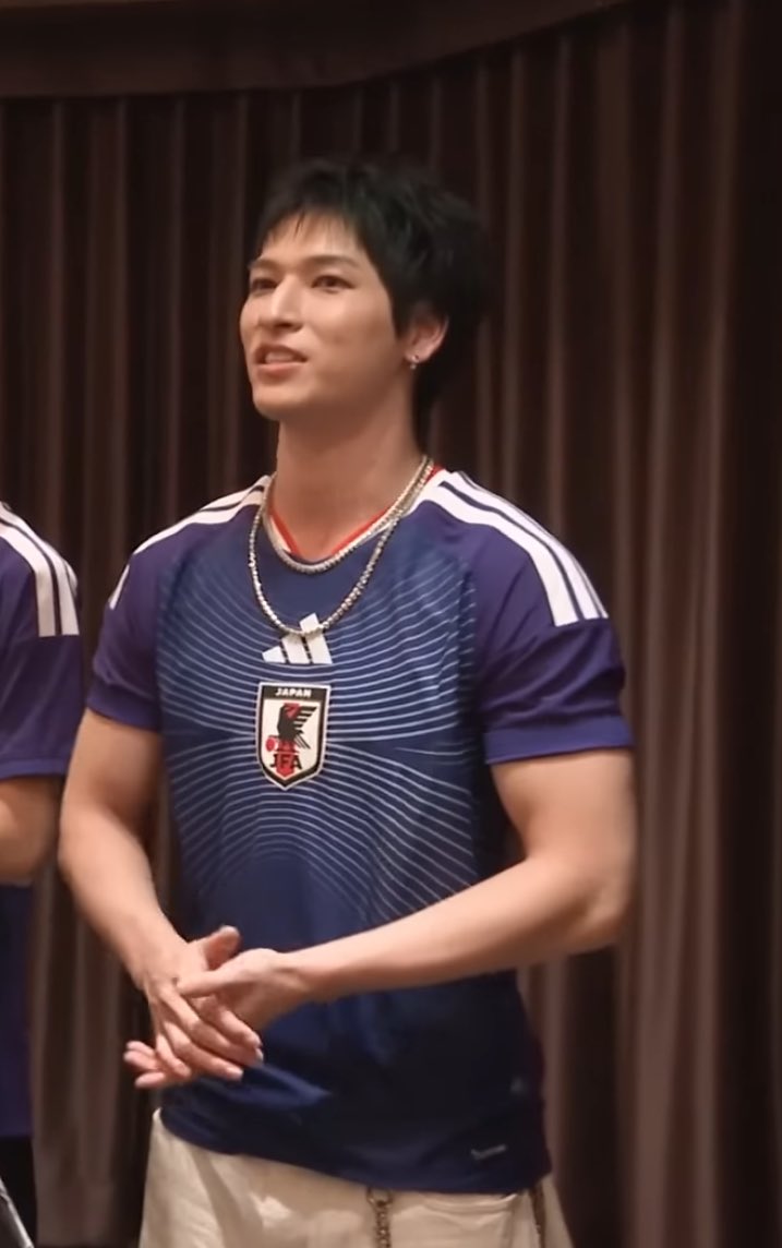 でこぴん りこぴんにデコピン❤︎ on X