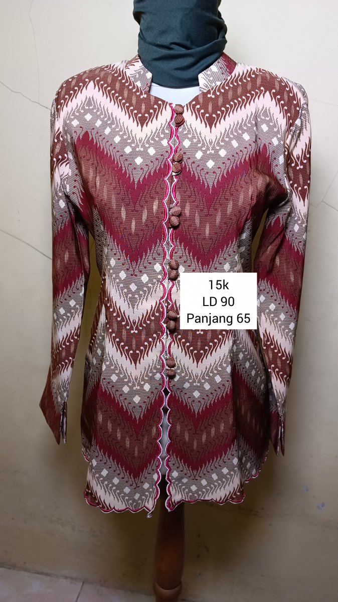 cheesecakebb_'s tweet photo. vest dan batik https://t.co/txe5xkXdlQ