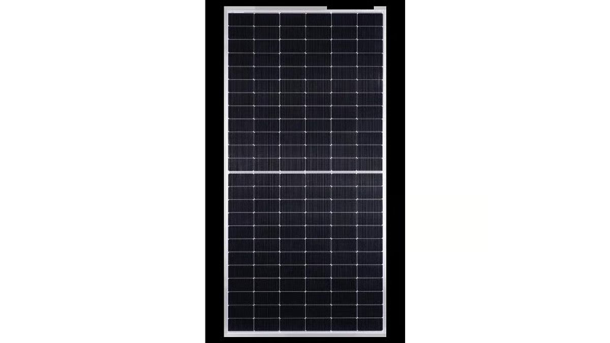 TaiyangNews's tweet image. During REI Expo 2025, @VikramSolar, a well-known Indian PV module maker, unveiled its latest product, Hypersol Pro. An in-built blocking diode-based design is the key feature of the product, according to the company. #SolarEnergy #SolarPV taiyangnews.info/technology/vik…