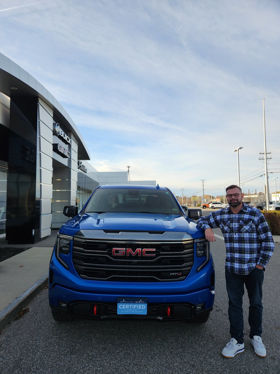 🚗✨ Big congrats to Andrew on driving off in his Certified GMC! 🎉 Nothing beats the confidence and peace of mind that comes with a certified pre-owned vehicle. Enjoy the ride, Andrew!
#BillDodge #CertifiedGMC #HappyCustomer #NewRide #DriveHappy