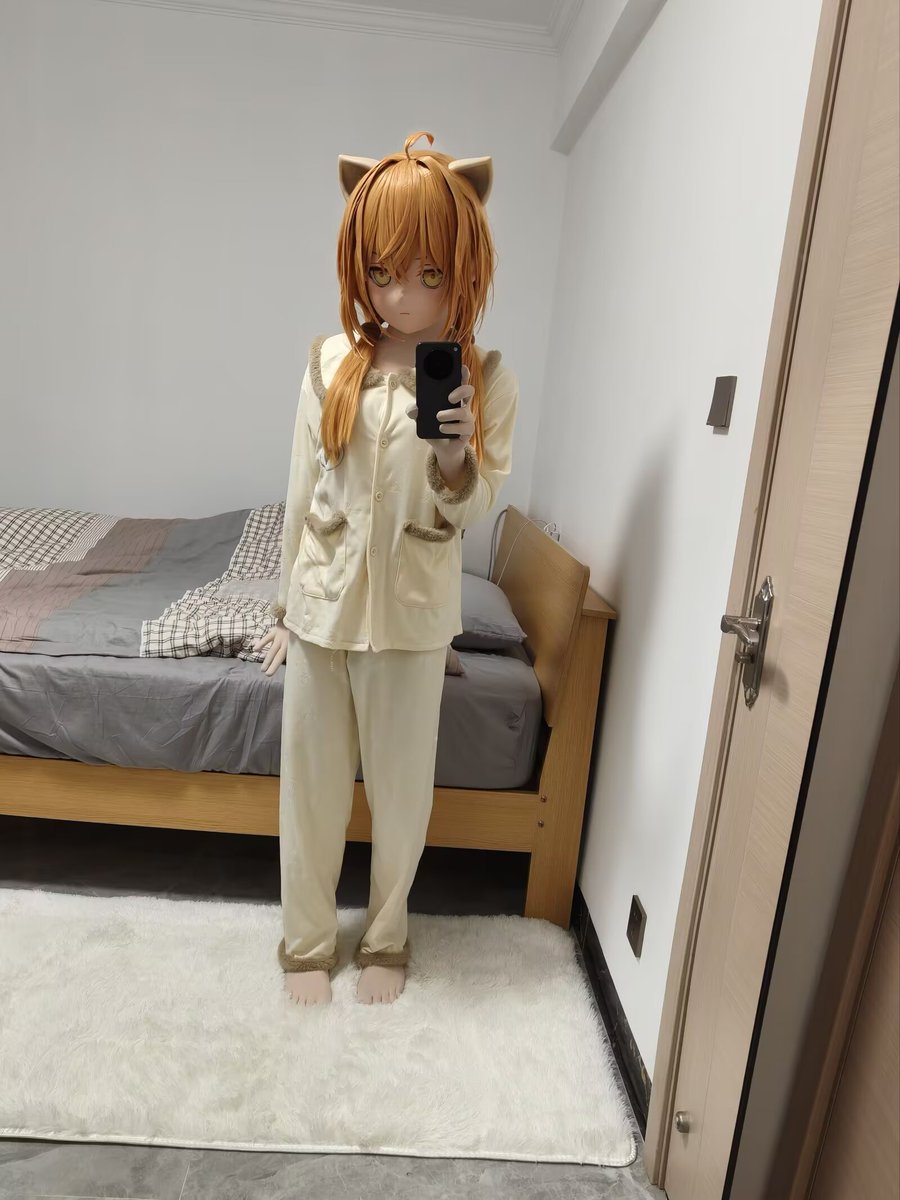 晚安 小狮子晚上陪你睡觉🩷
#kigurumi #rurudo