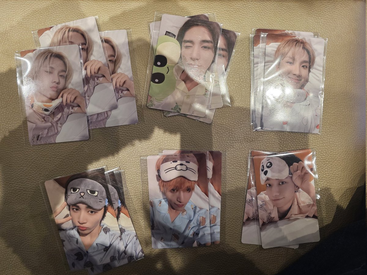 보넥도 위버스 쁘넥도 럭키드로우 양도
수요일 발송 / 반택 GS만 / 우체국 준등기 가능

성호1 리우1 재현1 이한2 남았습니다
재현 태산 3 성호 리우 이한 2.2 배송비 포함 !
옵챗으로 연락주세용
open.kakao.com/o/sZ5531Ug