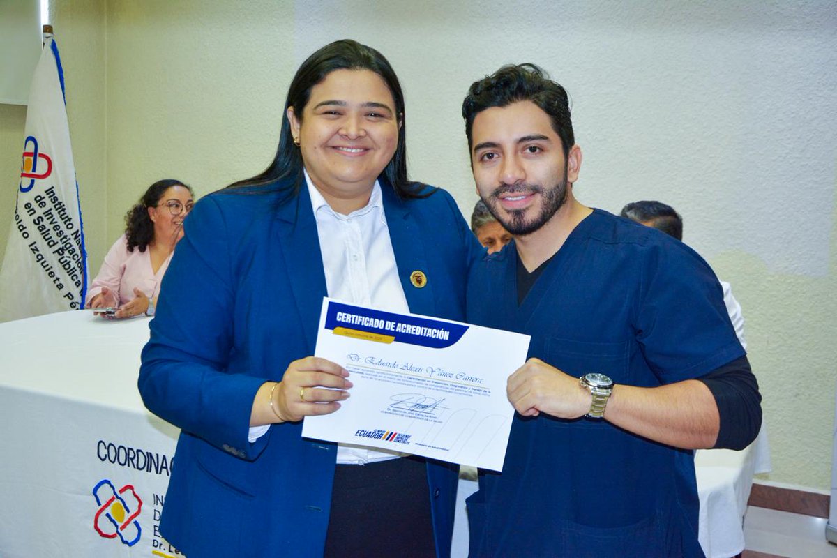 #ElNuevoEcuador | <a href="/Salud_Ec/">Ministerio de Salud Pública 🇪🇨</a> dio un paso firme en su compromiso con la salud pública al acreditar a 29 profesionales médicos que han culminado exitosamente el riguroso proceso formativo para el Manejo Integral de la Tuberculosis (TB). 

Detalles aquí ➡️acortar.link/hsax2p