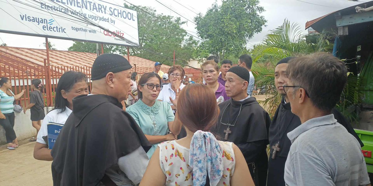 SSHJM Philippines continues to respond to the devastation of Typhoon Kalmaegi in Cebu City by providing food, water and other essentials to communities in the hardest hit areas. Please support our emergency response here sshjmdevelopment.org/cebu-typhoon-a…