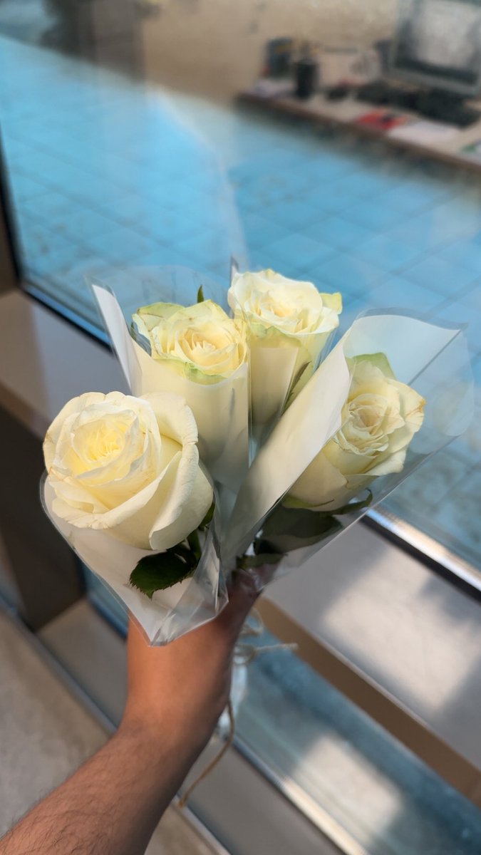 A gift from a wonderful Client 👧🏻🤍!!