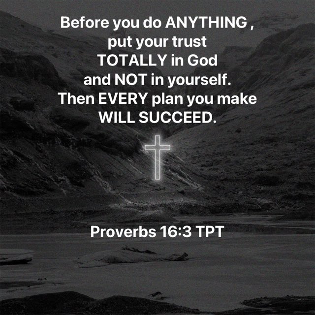 DivonnaTh's tweet image. 