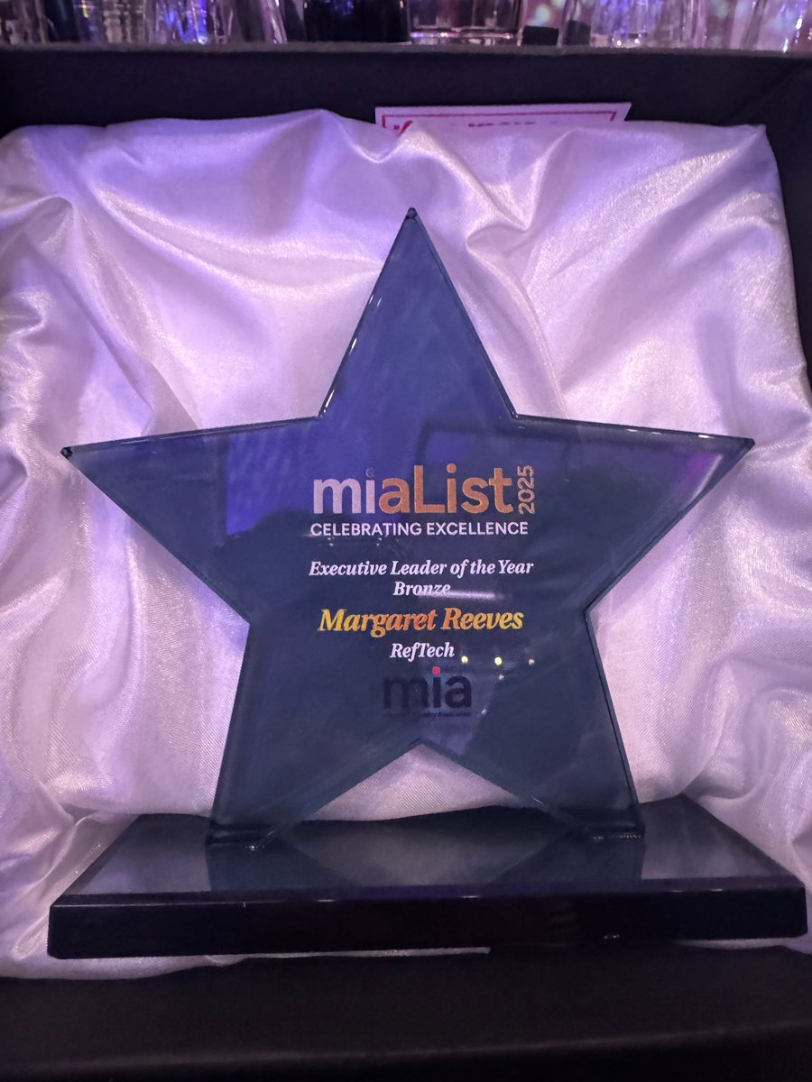 RefTechnology's tweet image. Well Done, Margaret! 👏Last week, our MD, Margaret Reeves, won Executive Leader of the Year – Bronze Award at the miaList Awards 🏆

Here’s some of the highlights from the night! 📸

#EventRegistration #EventProfs #Awards #miaList #RefTech