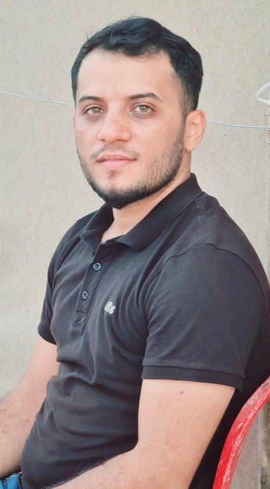 شلون أنساك 💔
#قاطعوهم_يرحمكم_الله