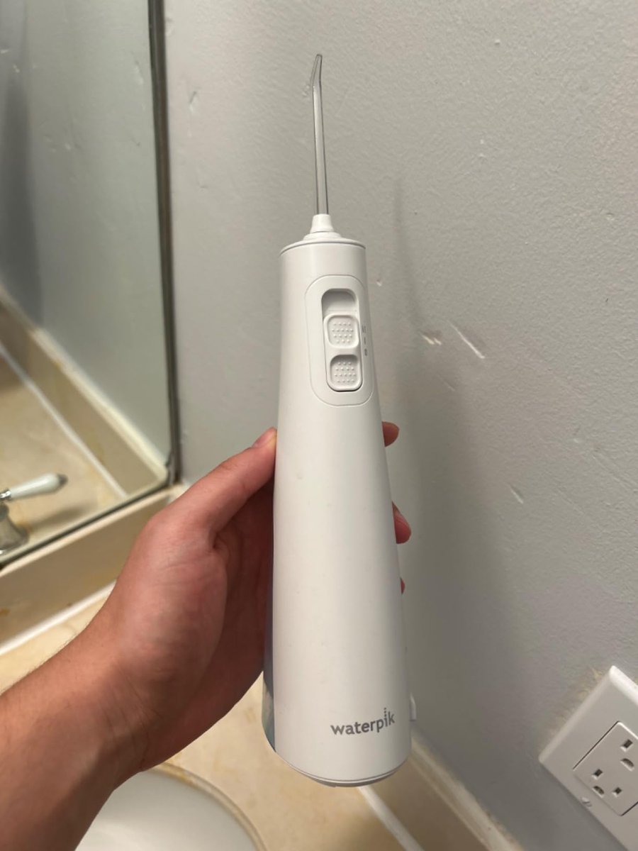 dealsviews's tweet photo. 🦷 Fresh &amp; Clean Smile On-the-Go! ✨💧

🔥 Today’s Hot Deal 🔥

Waterpik Cordless Pulse Rechargeable Portable Water Flosser – WF-20 (White)

Now $29.99 (Reg. $49.99) – 40% OFF! 🎉

👉 Buy on Amazon: https://t.co/rkyRCuzlB2

Perfect for teeth, gums, braces &amp; travel!

#Waterpik https://t.co/EbxvkKSFvd