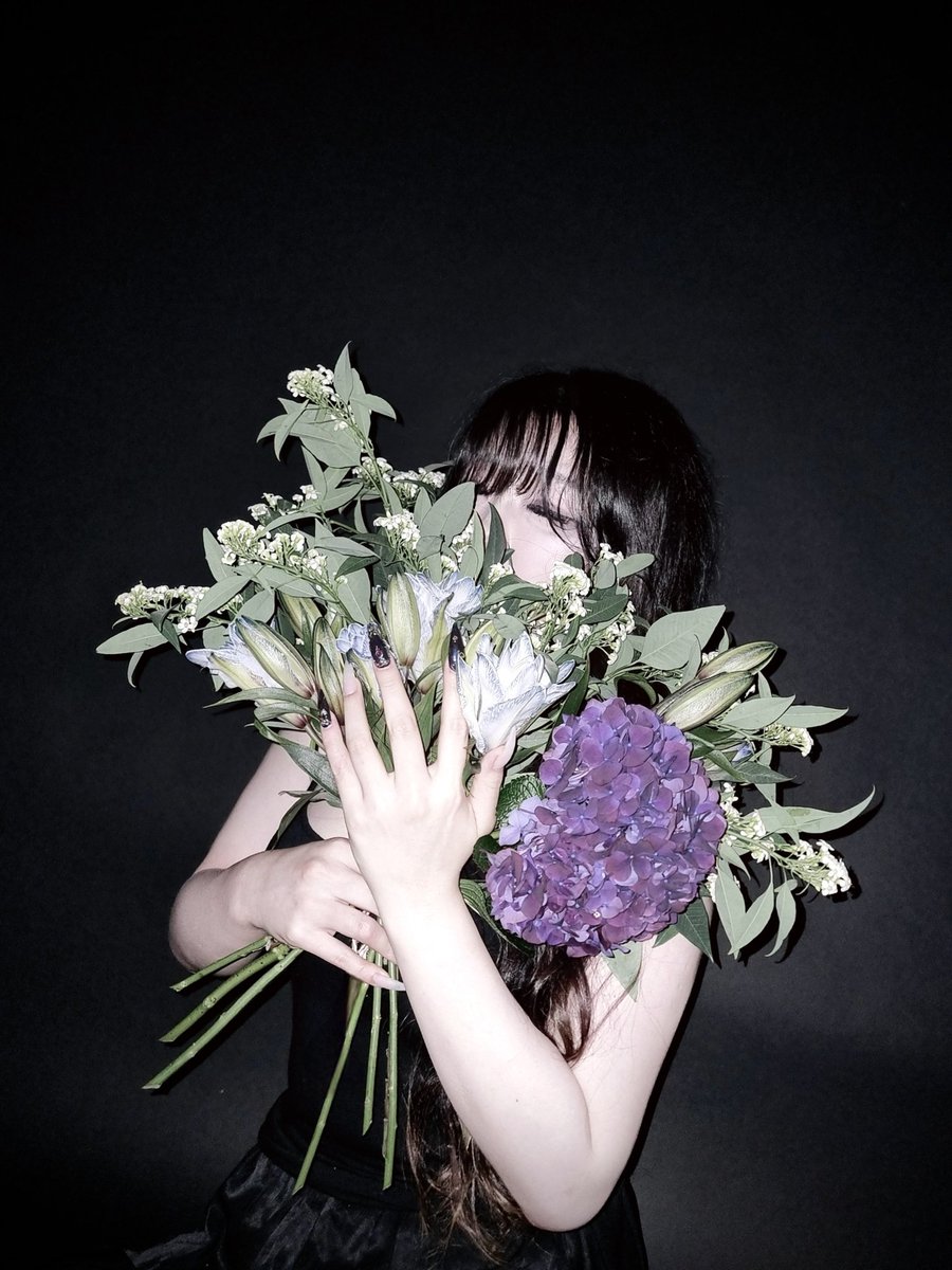 🪻

Model <a href="/_tie_me_/">🫧 ᴀᴡᴀ 🫧</a>
Design by <a href="/imyourEden/">Eden</a>