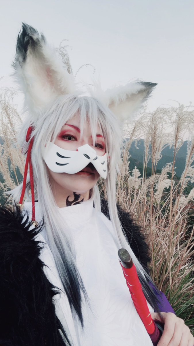 お陰様で年中忙しく中々自分がコスプレする機会が無くなってしまいましたが💦

少しづつアップデートしているお狐様です。

大好きな川ロケの機会頂き感謝です🦊

久々暴れ倒して筋肉痛凄かですw

#紅葉
#四季美谷温泉
#那賀町
#創作コスプレ