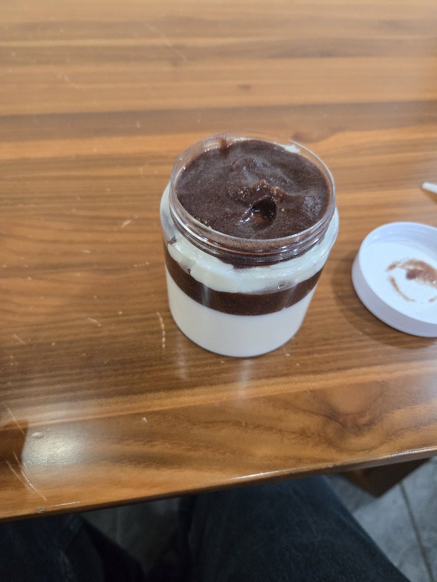 Had to run to Quincy, wanted to try some food while I was up there.

Got some pork katsu ramen and Red Bean Coconut Jelly.