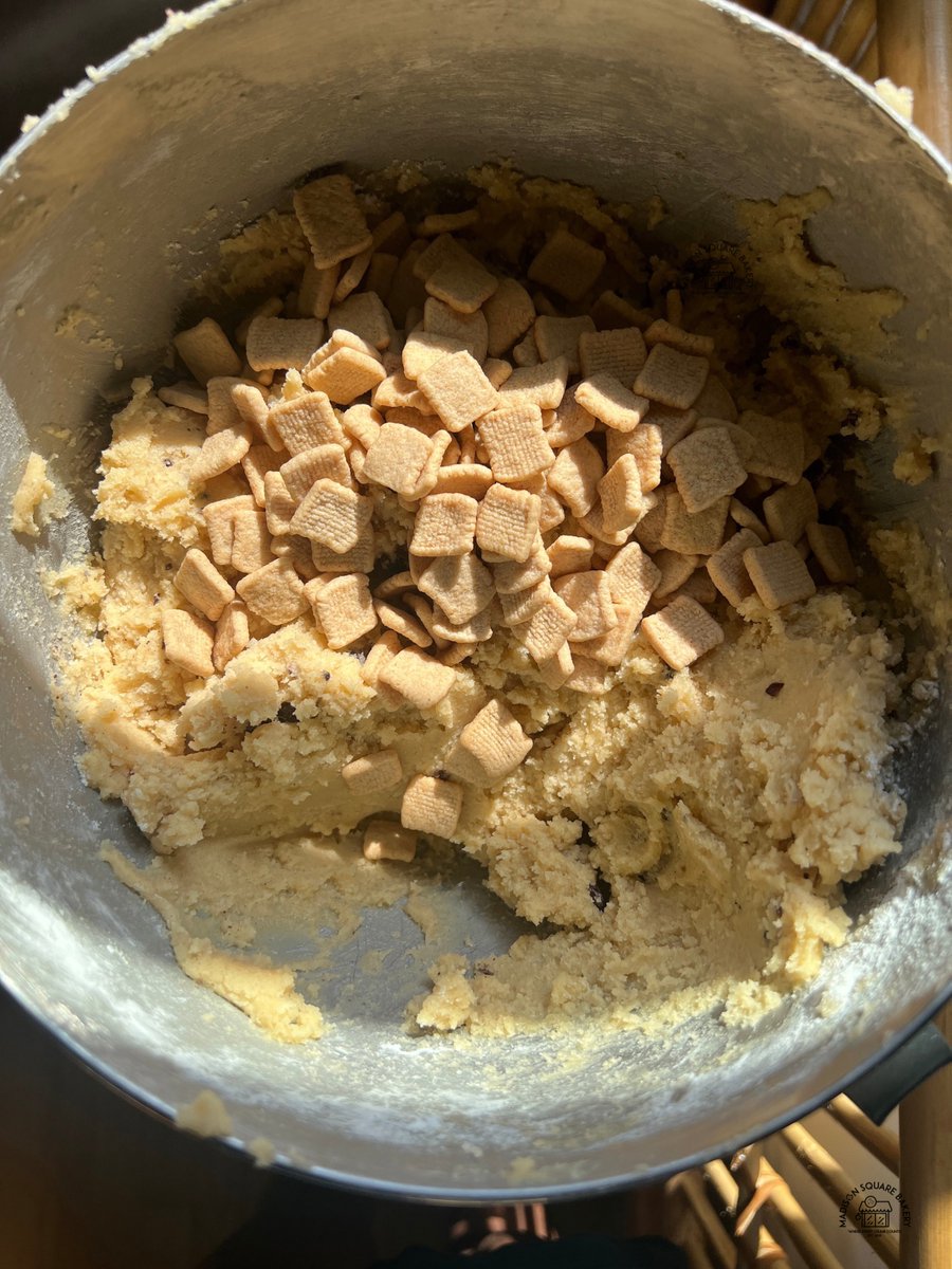 MadisonSqBakery's tweet image. This is my number one seller! Vanilla dough with Brown Sugar Poptarts and Cinnamon Toast Crunch!