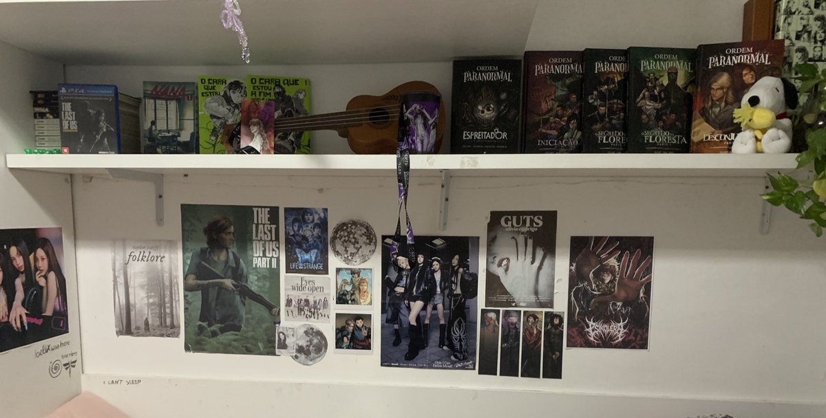 qwmirie's tweet photo. a lógica que eu sigo para decorar essequarto deveria ser #estudada https://t.co/jqQnOhlSrX