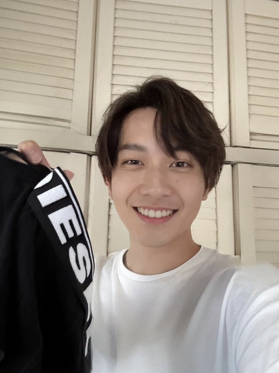 ⚽️現役サッカー部の使用済みパンツ
ブラックフライデー開催❗️

なんと！1点1000円にて提供❗️
サッカー部のどうですか？？
汗とアレが染み込んでます笑

早い者勝ち‼️
詳しくはDMへ✉️
いいね！リポストで送料無料

#サッカー部 #汗臭い #パンツ #使用済み #部室 #男子 #ノンケ #ブラックフライデー