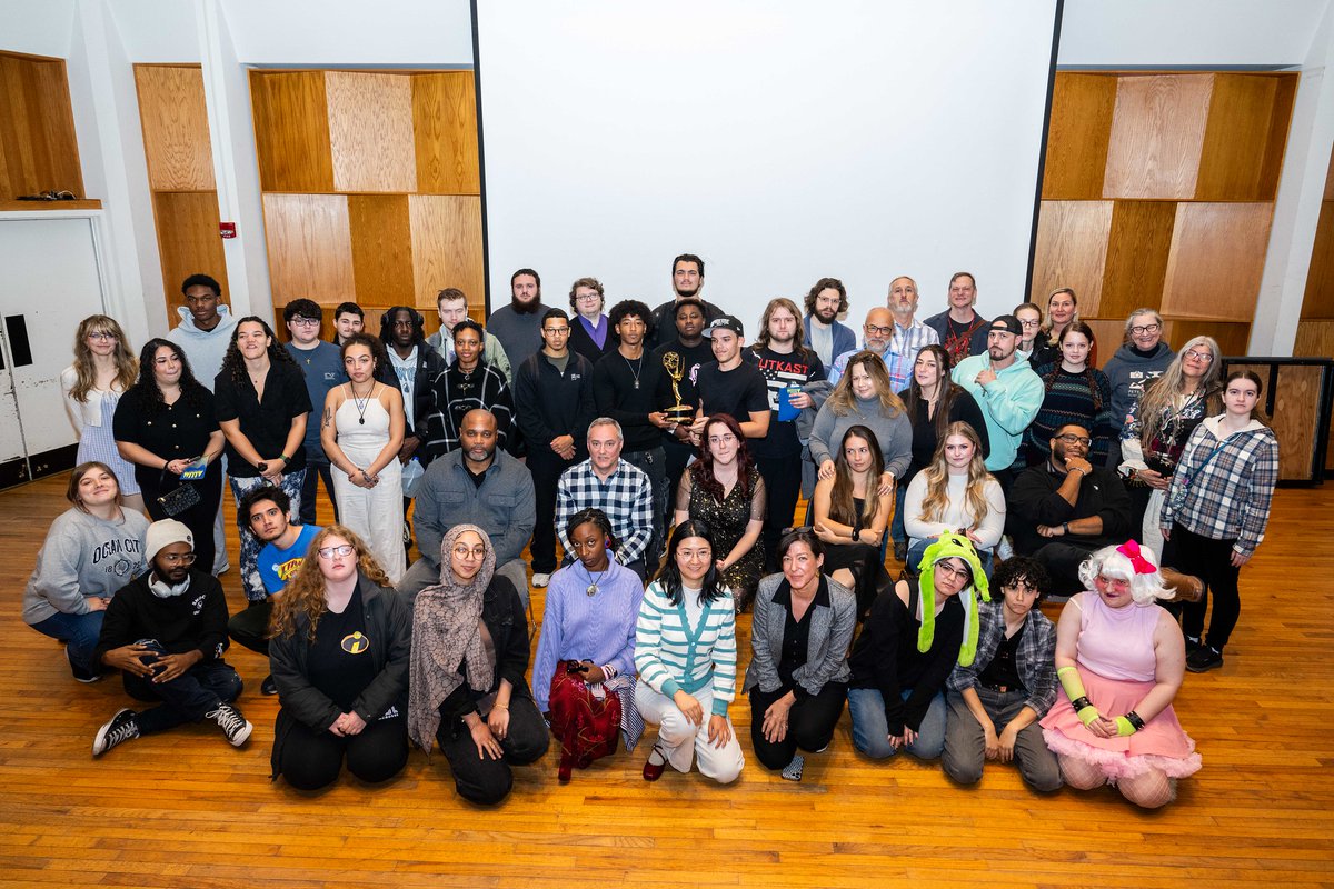 On October 29, we celebrated the Alumni Biennial, a vibrant showcase of work from our talented ESU Art + Media + Design alumni!
This biennial honors the diverse paths our alumni have forged and the lasting impact they continue to make around the world.