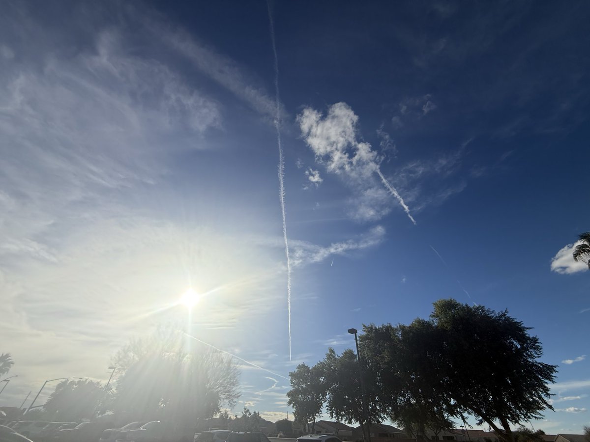 Julemeyer107's tweet photo. @DELTA9_DELTA9 @IonisedSkyWatch @Demo2020cracy @ElizabethF6116 @Gp1ggy1 AZ it’s been awful here and smells metallic!  #BanSAI #BanHAARP #BanGeoEngineering Climate Hoax #BanDEW #CrimesAgainstHumanity END THIS NOW @POTUS @RobertKennedyJr @DHSgov https://t.co/9LsJxZxZRC