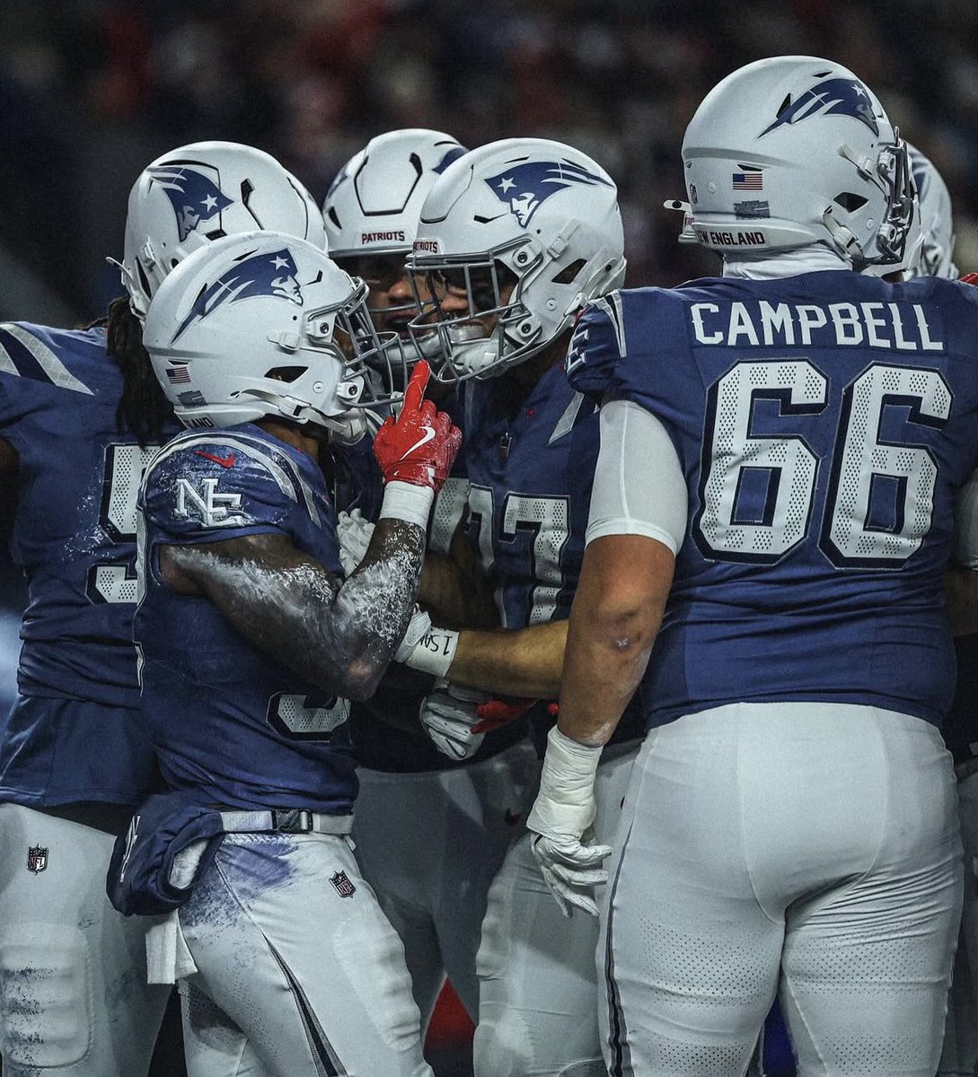 Patriots Drive tweet media