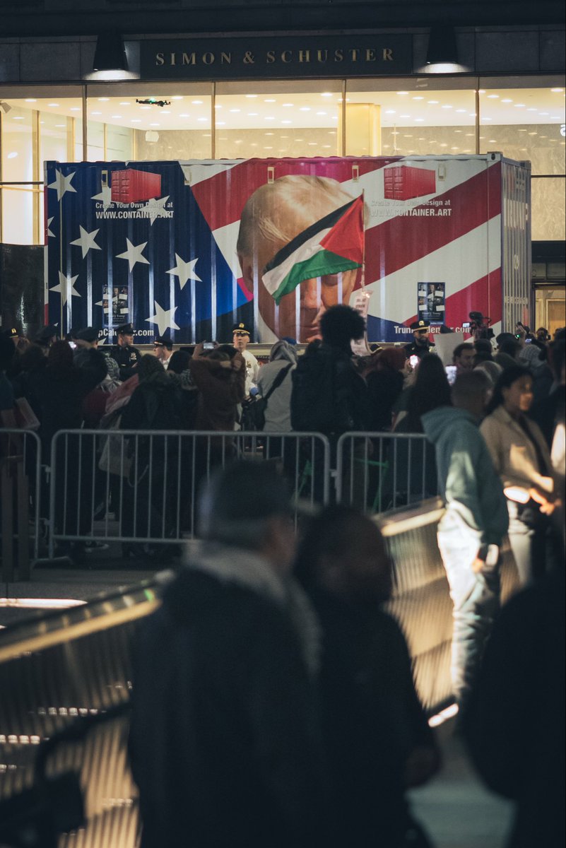 Palestine belongs to Palestinians 🇵🇸

 من النهر إلى البحر