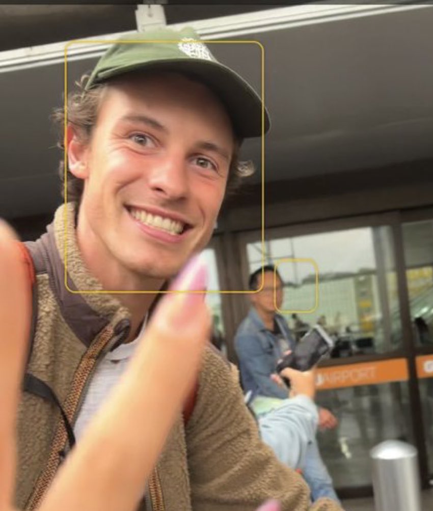 ShawnMendesBRA's tweet image. VOLTOU! Shawn Mendes está em Salvador, na Bahia 🇧🇷