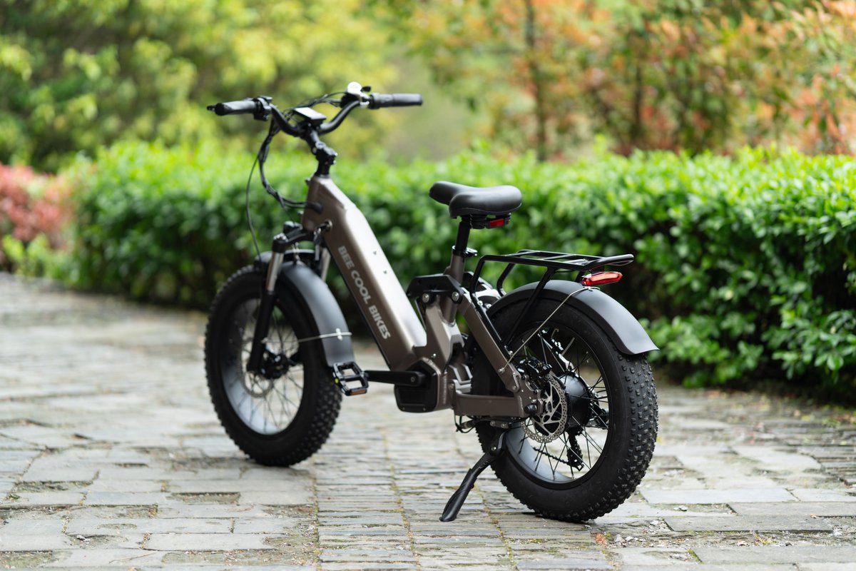 BeecoolBikes's tweet photo. 🥰Bee Ranger — The Compact Power Beast
🤩Bee Ranger delivers explosive power, fast speed, long-lasting range, and agile control.
https://t.co/JrNjxBDufq
#BeeRanger #BeeCoolBikes #MiniPowerBeast #ElectricBike #RideWithPower #LongRangeEbike #FastAndAgile #EbikeLife #UrbanRider https://t.co/CWnAY0ozuq
