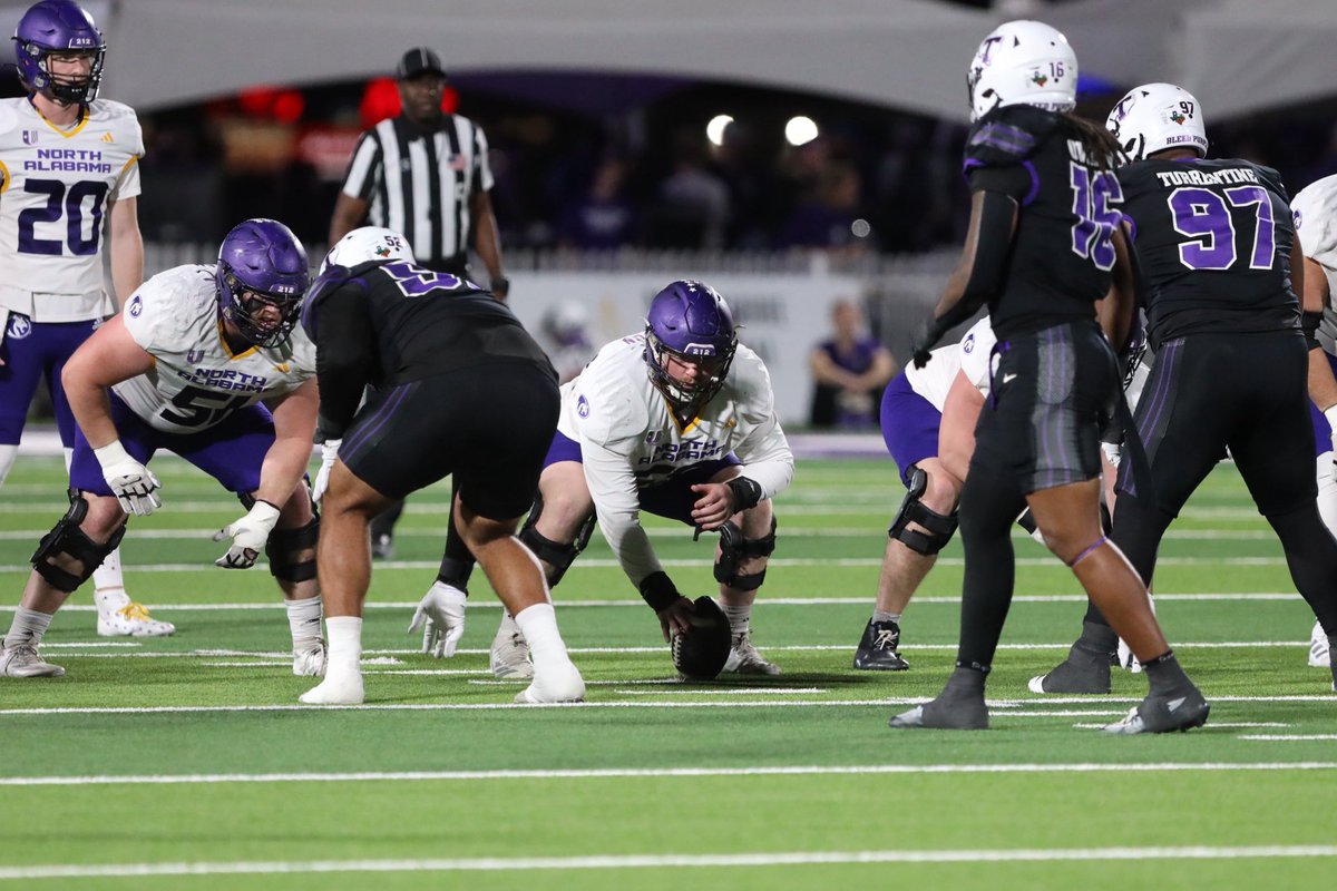 Favorite Saturday Snaps.  📸smugmug v2 💜58🖤 <a href="/dlawson2021/">Drew Lawson</a> <a href="/UNAFootball/">North Alabama Football</a>