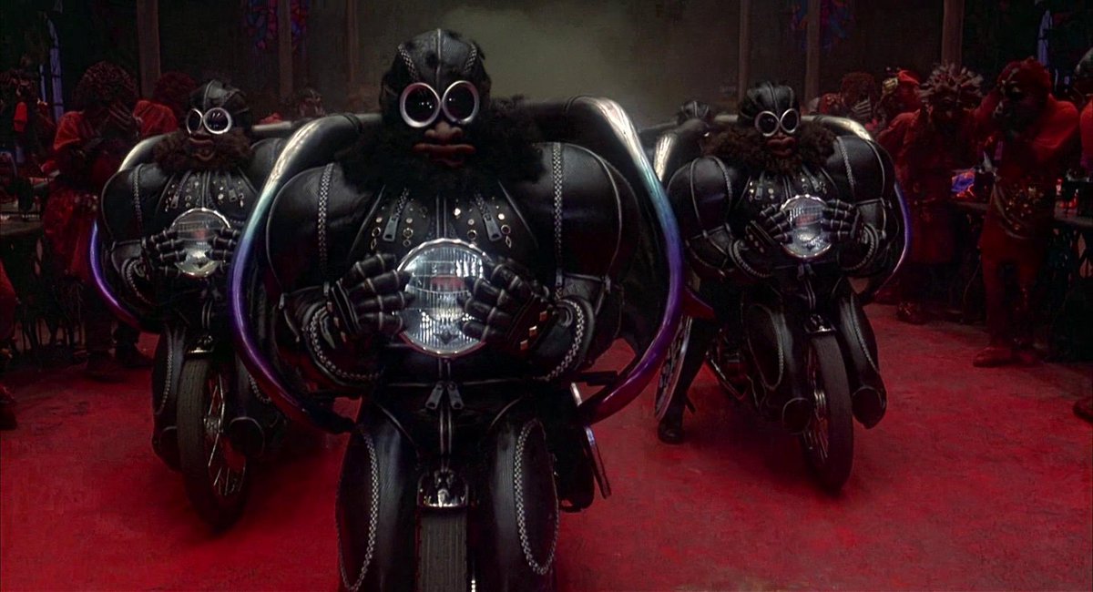 flyrebel's tweet photo. Love this. Feels like an homage to the Flying monkeys motorcycle gang from The Wiz. https://t.co/vbZBZk2GWk