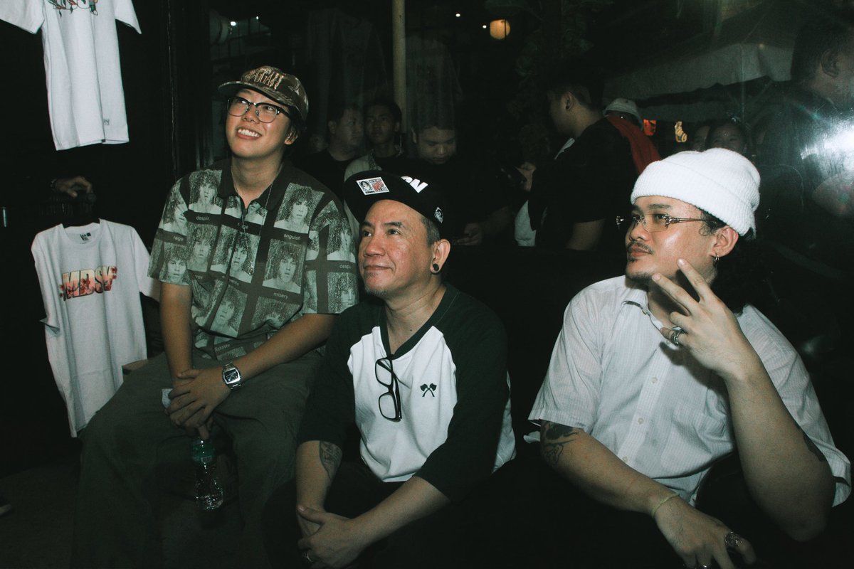 Medisina Clothing + Ichiban Takoyaki
Lantern Festival
Cubao Expo / Nov 15, 2025

Maraming salamat sa pag papahiram ng lakas mo Pablo Waiian Santos 🌹

📸 Ken ィ ۦۦ