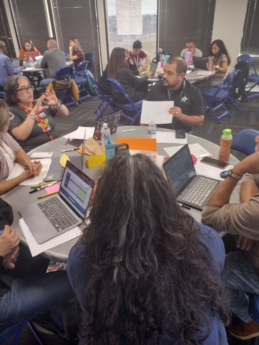 AaronDaffern's tweet image. Kindergarten and first grade teachers are rehearsing their application problems, looking for opportunities to embed multiple representations. @disdstemmath @Dallasacademics