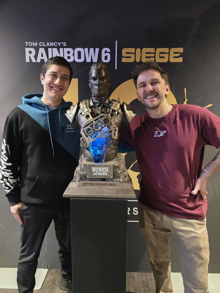 VarsityGamingTV's tweet image. I already miss Munich, both cause of the people and the fact it&apos;s freezing cold in Canada 😭