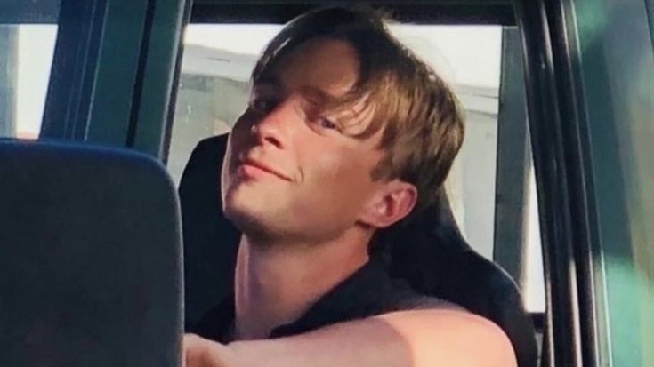 starkeyl0ver's tweet image. Drew Starkey&apos;s curtain bang era its like seeing an ex