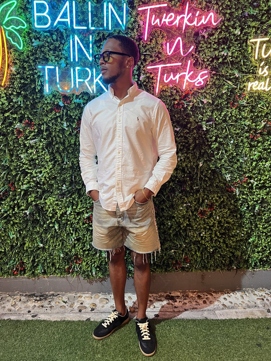 justgotem_'s tweet photo. Turquoise Therapy 🇹🇨 https://t.co/D29ZZHHaqE