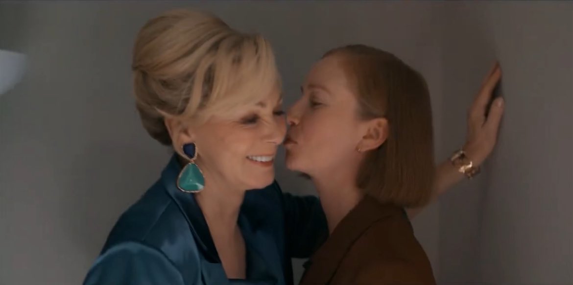 plazadeferguson's tweet image. everybody moved on but I stayed here