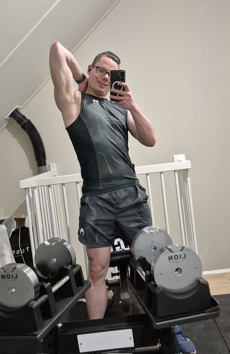 Last year been so busy with my new to build house. 
Moved last week and the basics of my own home gym can be seen.