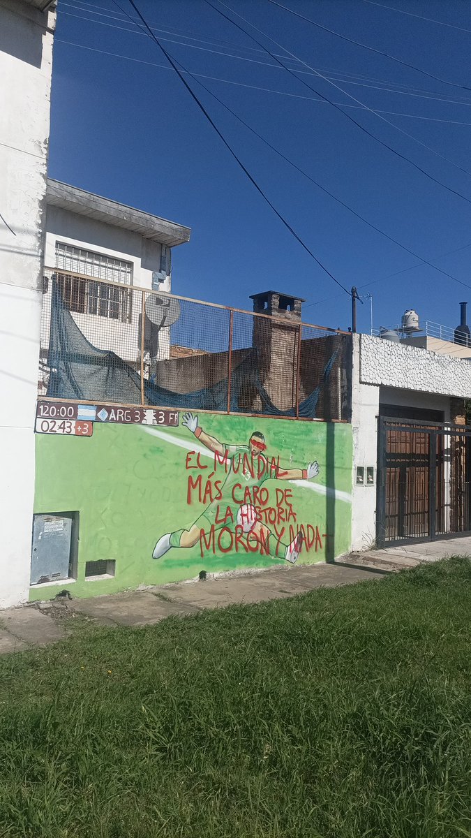 carlitosbriasco's tweet photo. Primeras expresiones del pueblo Morónense después del papelón de ayer. 
Morón por encima de todo. https://t.co/Ox6ihcwSYM