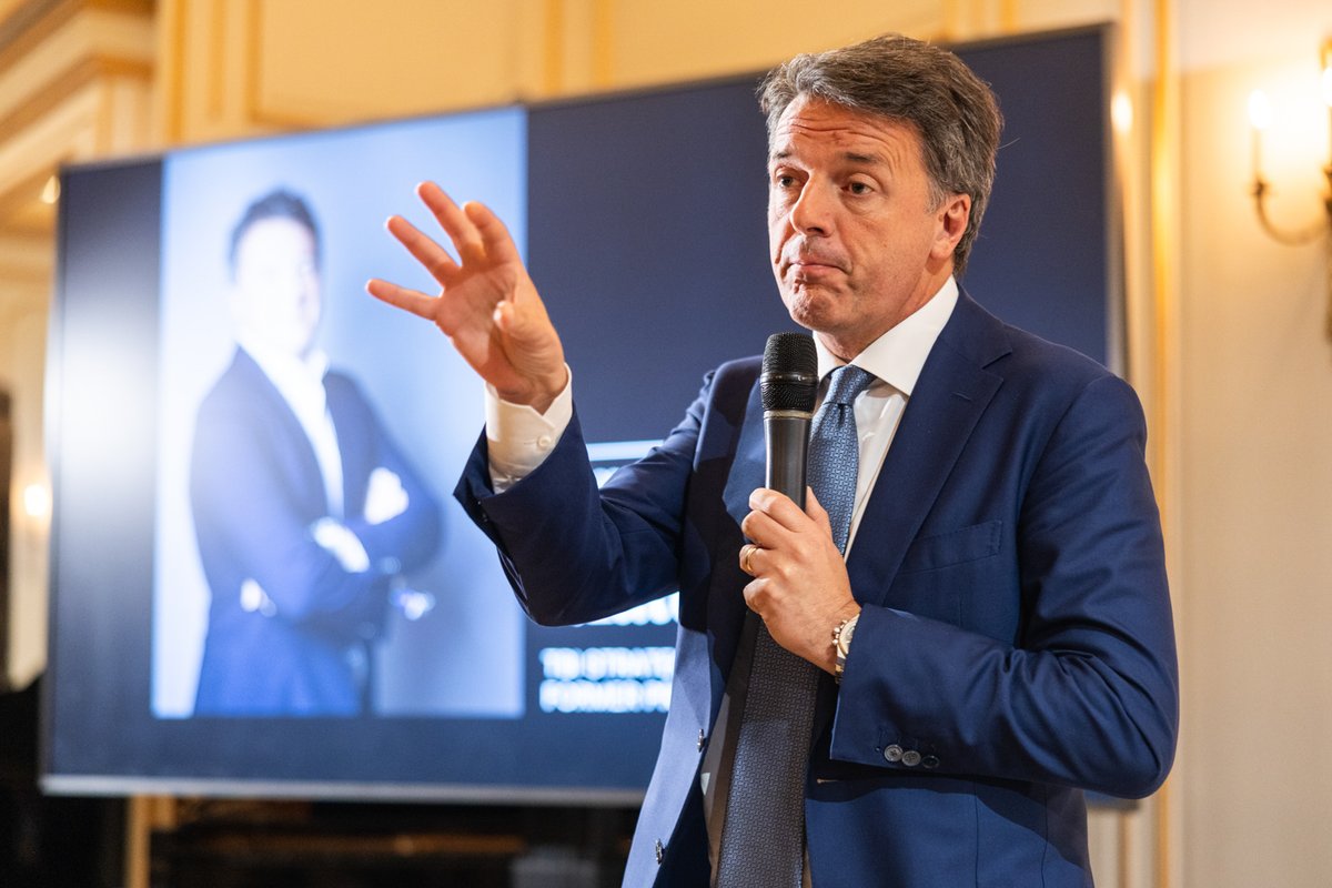 InstituteGC's tweet image. Europe’s future depends on it becoming a tech power.

This evening in Brussels TBI Strategic Counsellor @MatteoRenzi hosted policymakers and experts to explore how to enhance Europe’s position in global innovation and economic growth 🌍