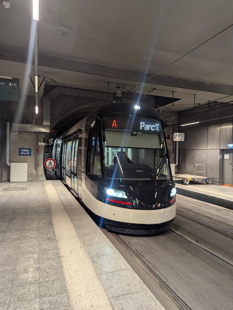 History_Mak3r's tweet photo. Et en rentrant du boulot on teste les nouveaux Citadis! https://t.co/B1WgddTOvF