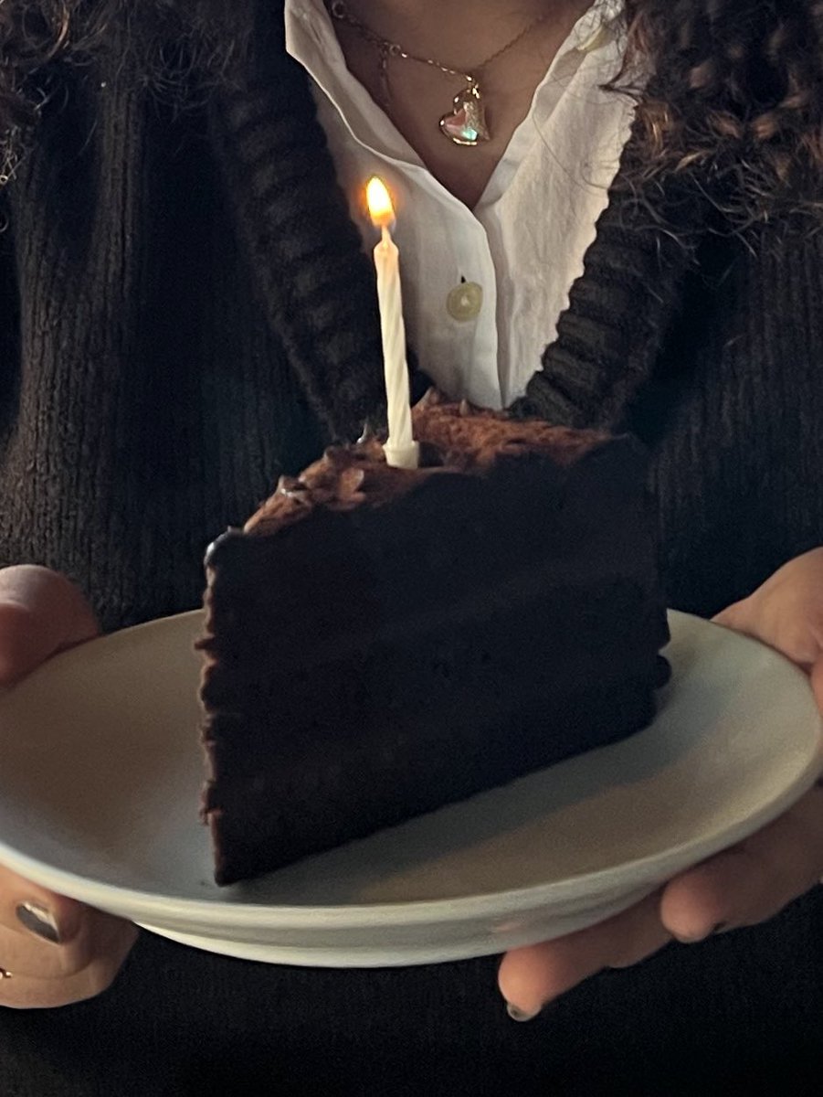 doğum günümde yanımda değildi ama…
tek dileğim🤍