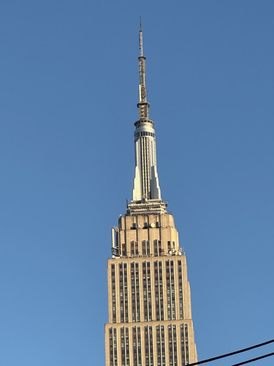 Most people on the street in #NYC think I’m photographing the ⁦<a href="/EmpireStateBldg/">Empire State Building</a>⁩ because it is an iconic #American work of art. Partly true. But being an @fcc nerd, I’m actually marveling at all of the RF gear up there.