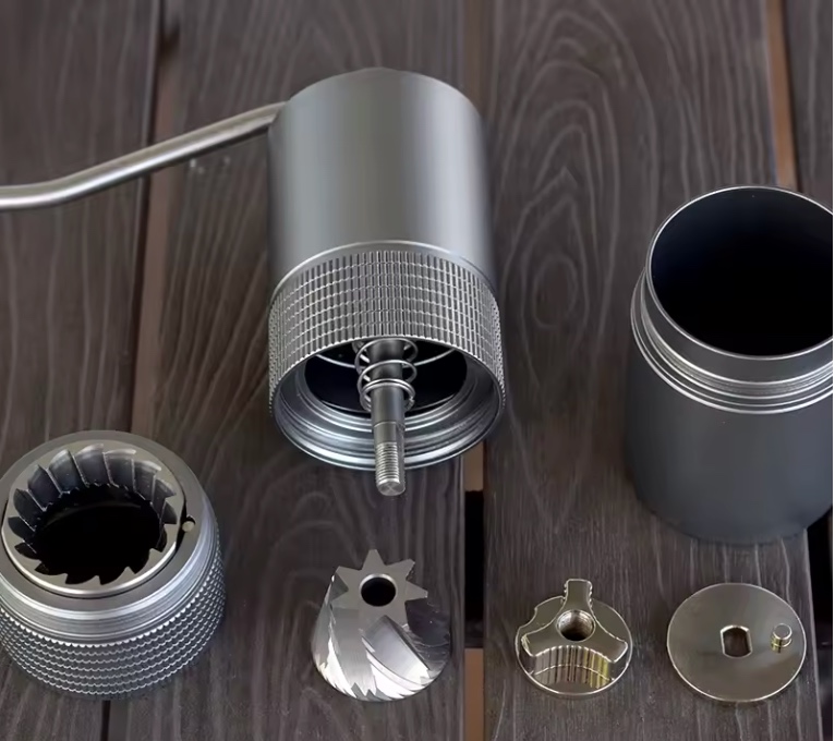 jamesdzidek's tweet photo. @AutismCapital Manual coffee grinder. Perfect companion for my  Bialetti Moka. https://t.co/44XnTKCCLK