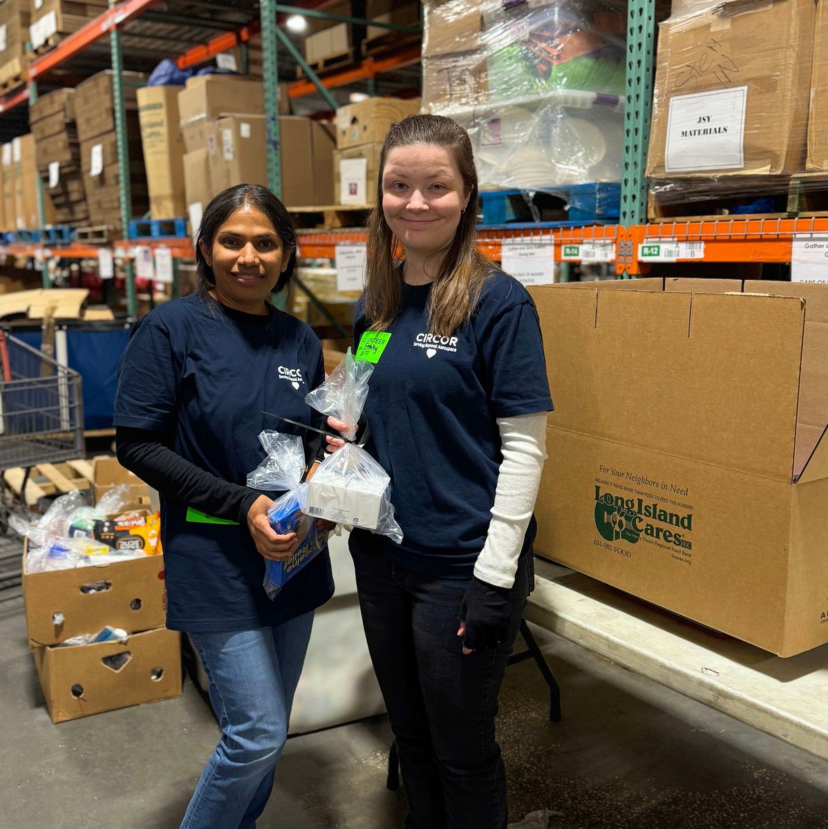 LongIslandCares's tweet image. Big love to the @CIRCORint team for volunteering with us last week 💛

You kept the warehouse moving and filled the space with good energy while helping families who need us more than ever.

Come back soon!!

#LongIslandCares #Volunteer #EndHungerLI #CommunitySupport