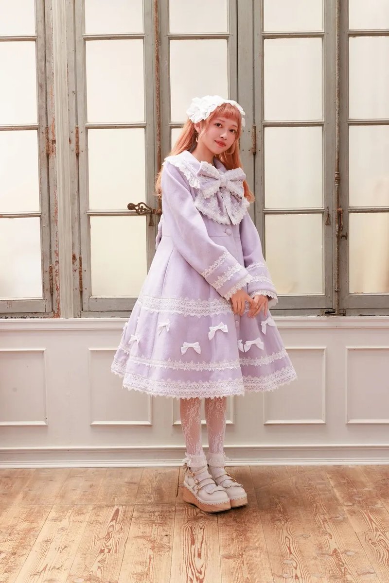 極美品✨ 近年 インゲボルグ スプリングコート ピコフリル ギャザー リボン 🎄IKSPIARI CHRISTMAS🧣 ＼ 2F axes femme POETIQUEのおすすめグッズ